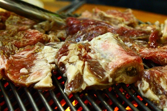 옛날오막집 이미지