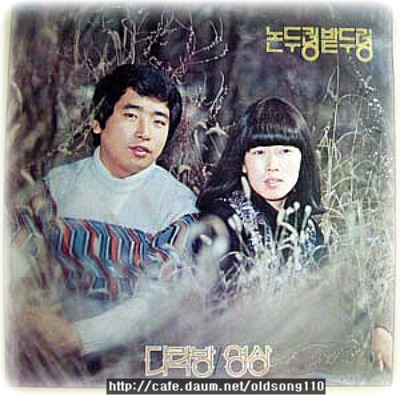 장미꽃핀집 이미지