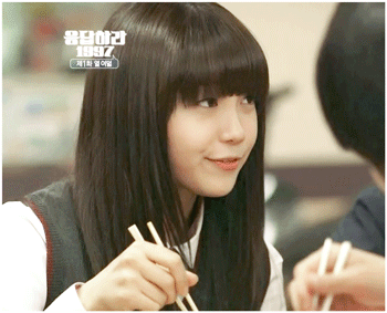 응답하라 시리즈 성자매.GIF | 인스티즈