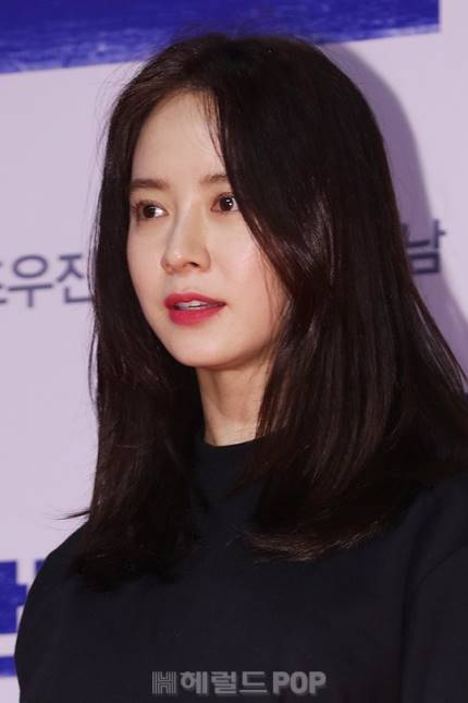 오늘자 송지효 | 인스티즈