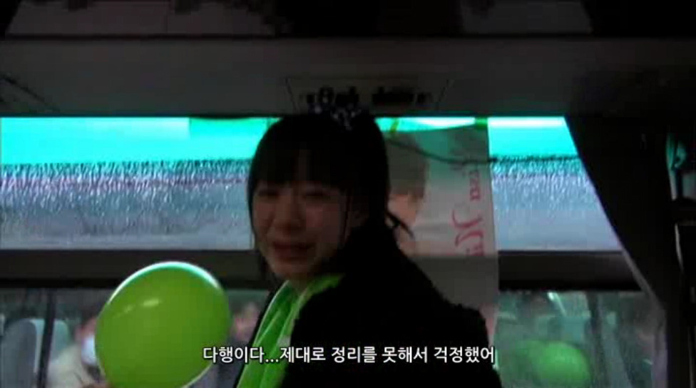 같은 그룹에서 같이 활동하는 멤버를 덕질할 때 일어나는 일.jpg | 인스티즈