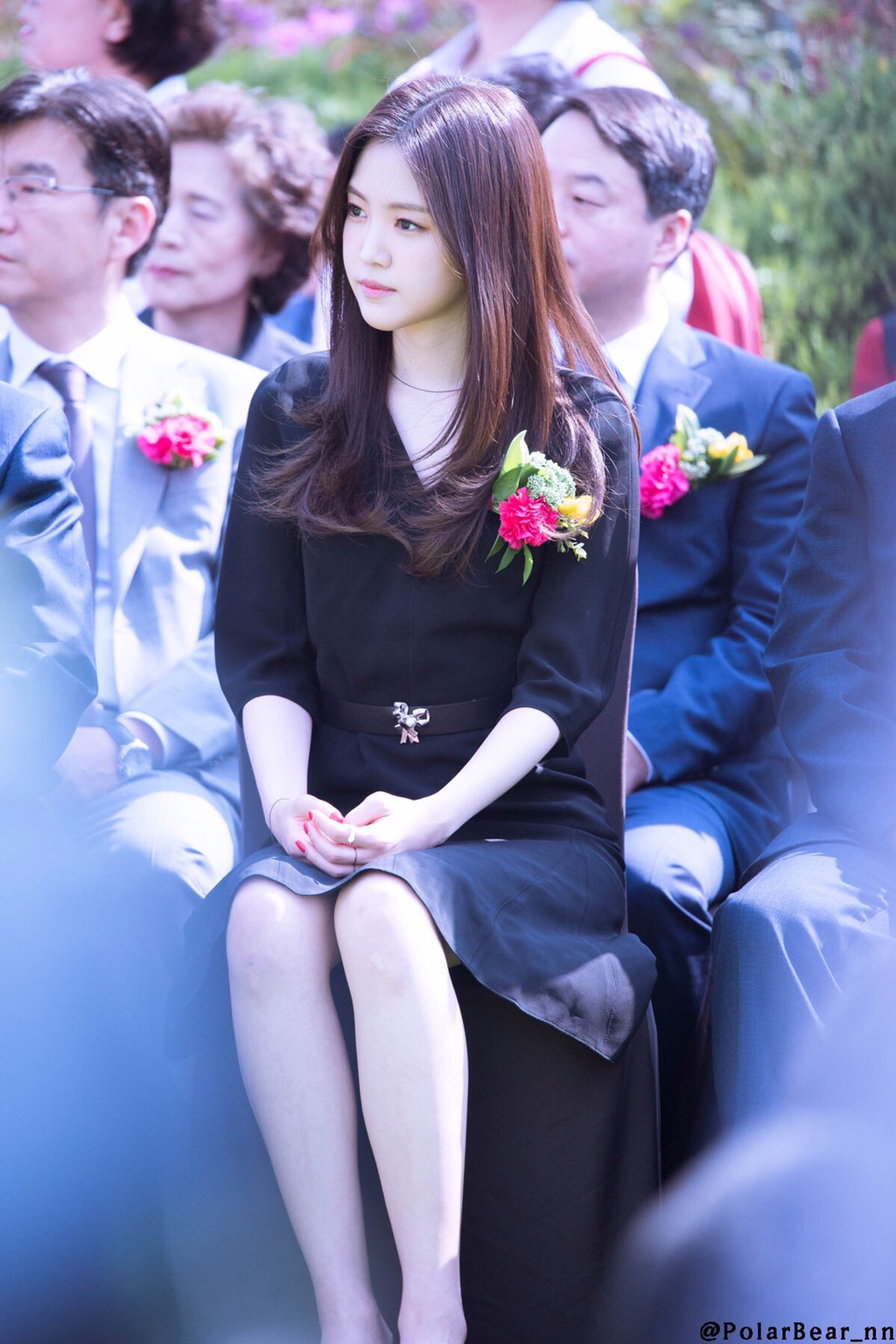 오늘자 손나이쁜 손나으니 | 인스티즈