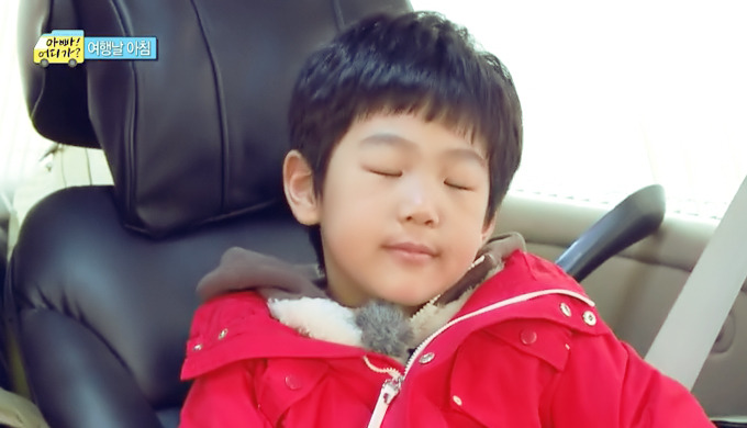 [아빠어디가] 준수 얼굴에 못생김이 묻었던 순간들ㅋㅋ.jpg | 인스티즈