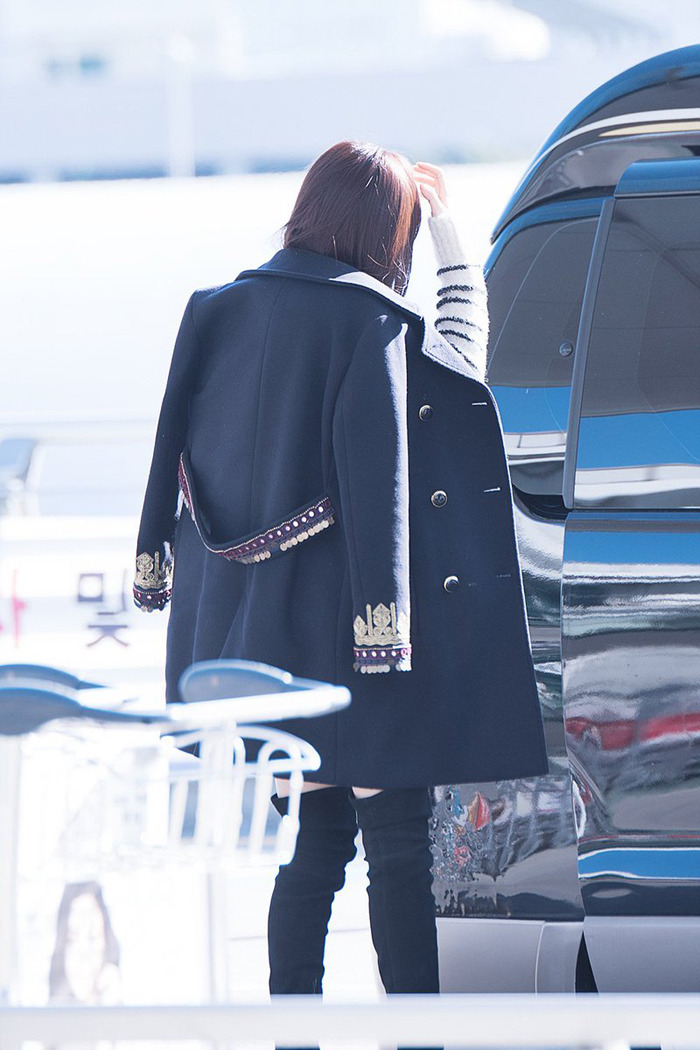 오늘 공항 손나은.jpg | 인스티즈
