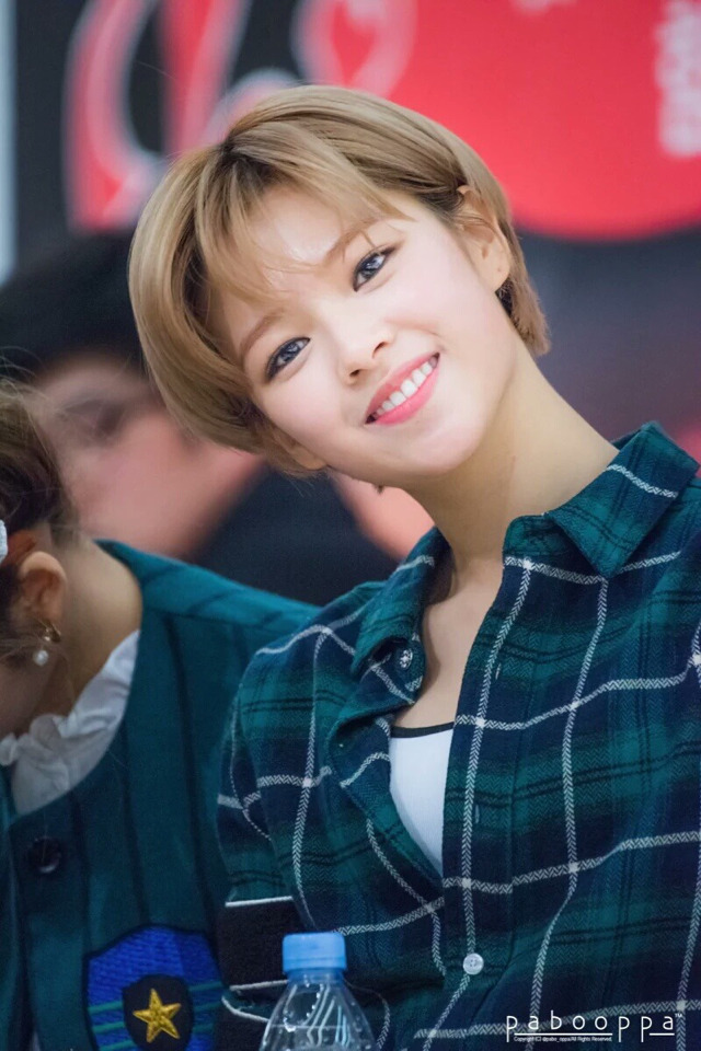 매니아층 취향저격하는 트와이스 정연.jpg | 인스티즈