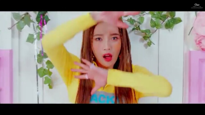 아이돌별 뮤직비디오 특징(feat.레드벨벳,블락비외 등등)(노공감주의,발캡쳐주의) | 인스티즈