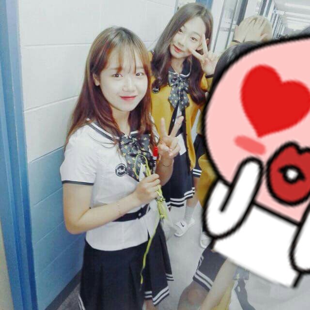 강미나 최유정 학교에서 한장 | 인스티즈