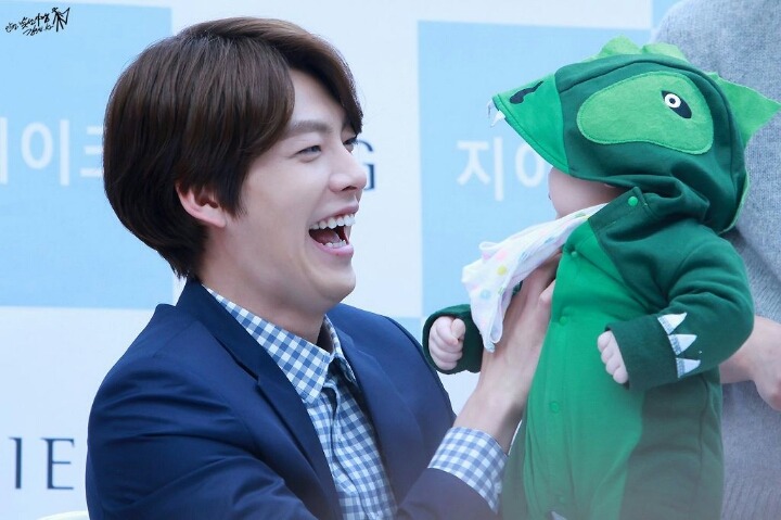 이런 모습 보면 성격 좋은거 같다고 생각하게 되는 연예인 행동 | 인스티즈