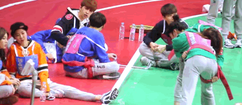 하영이한테 털린 보미.gif | 인스티즈