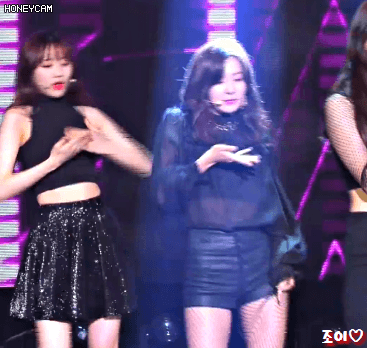아드공 옆집소녀 Deep Blue Eyes(prod.by 진영) 무대 슬기.gif | 인스티즈