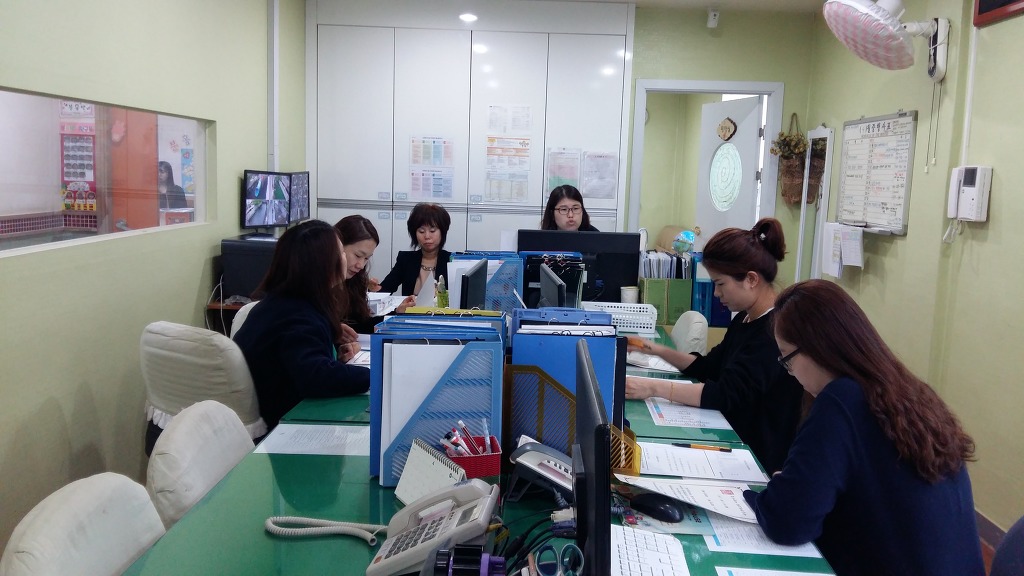 예일몬테소리어린이집 이미지