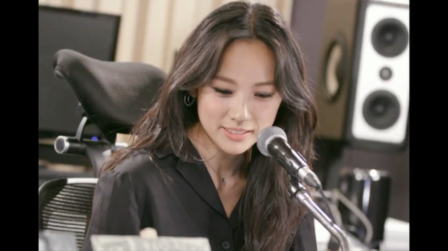 브이앱 댓글 읽는 이효리 (feat.욕) | 인스티즈