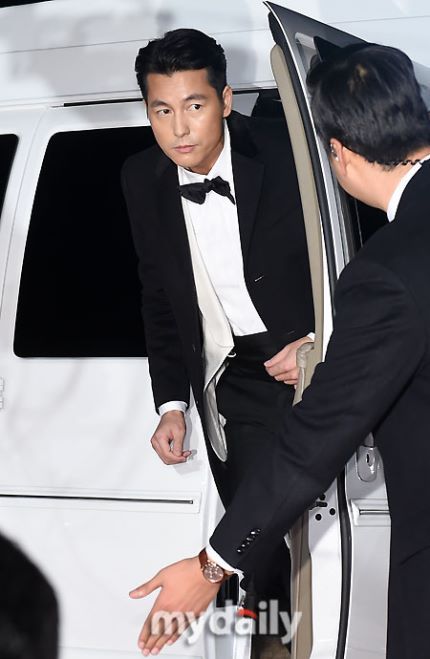 오늘자 청룡영화상 정우성ㄷㄷㄷ | 인스티즈
