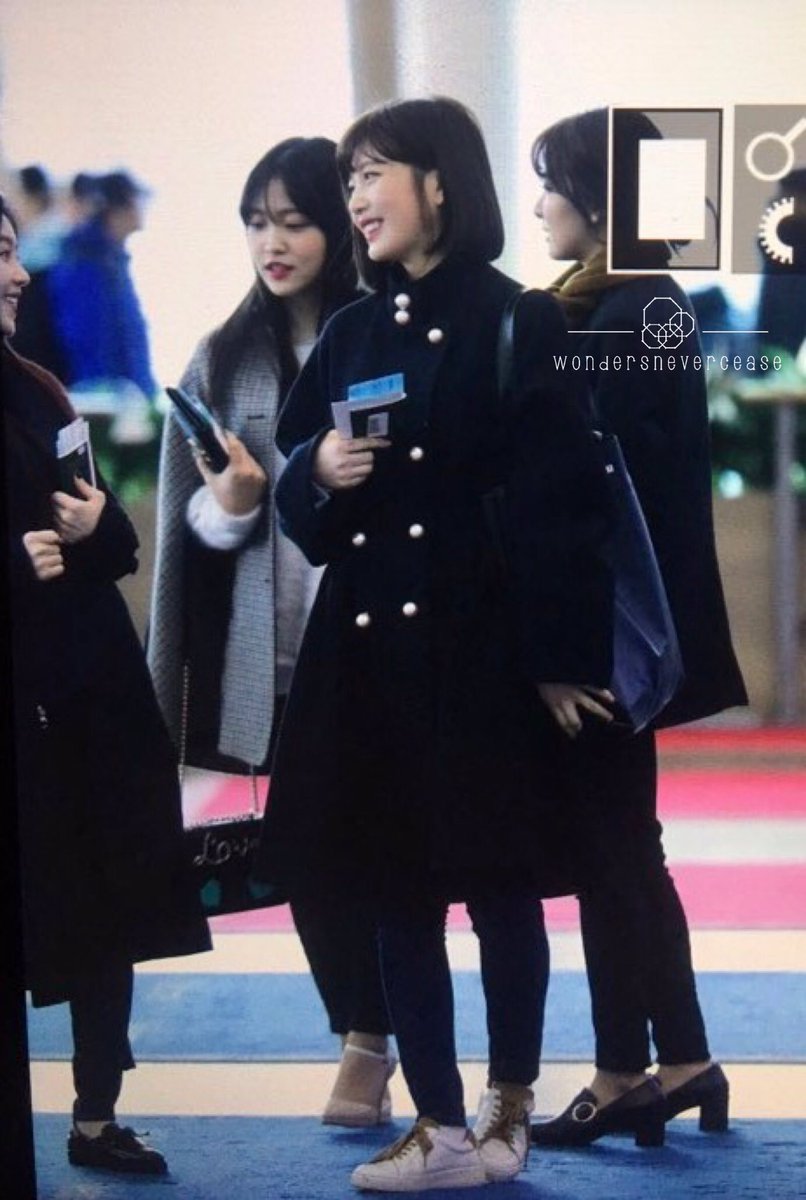 오늘자 일본 출국하는 레드벨벳 완전체 | 인스티즈