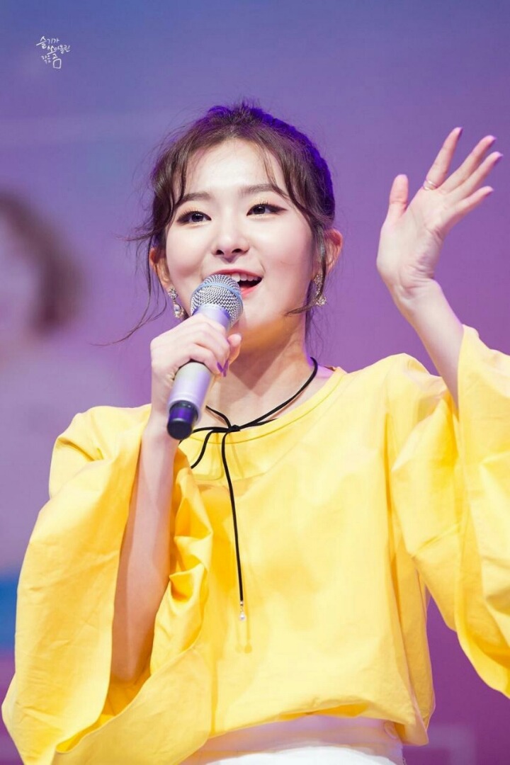 나른한 토요일에 슬기 | 인스티즈