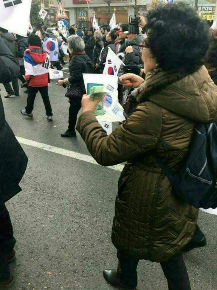 최고의 보수단체 박사모 | 인스티즈