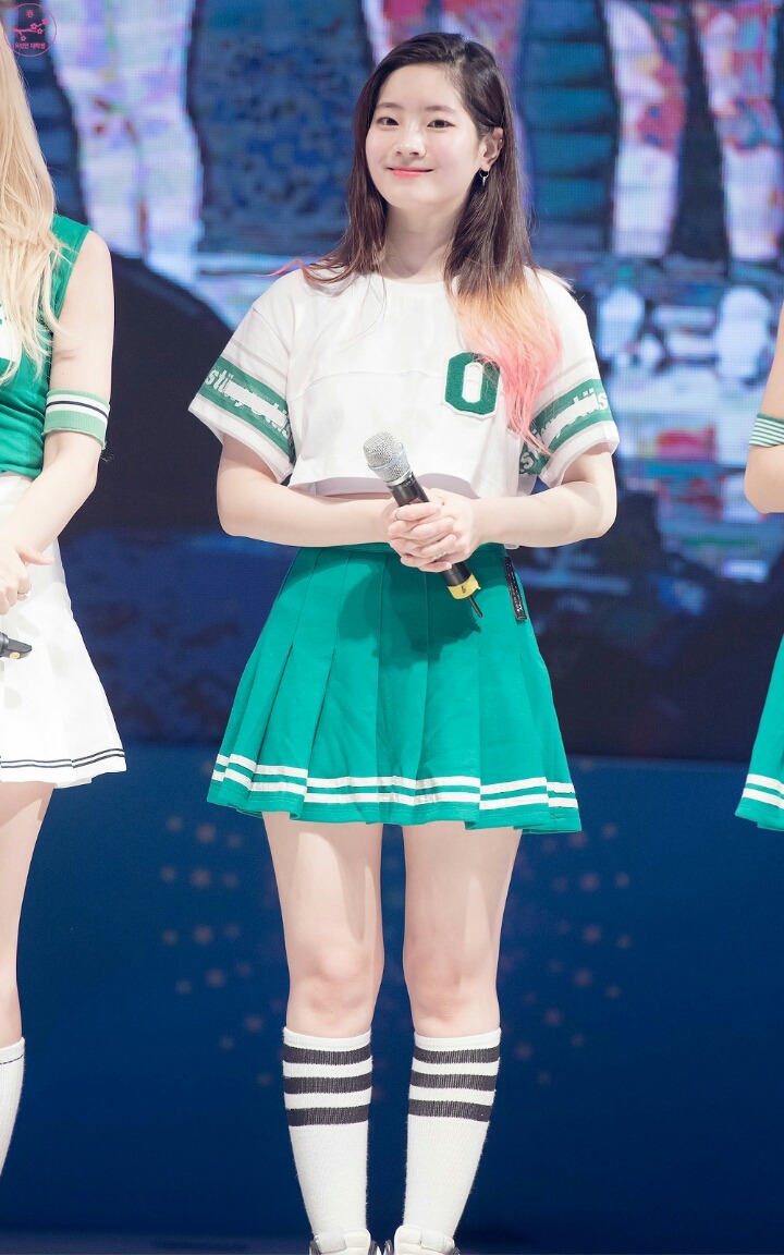 [트와이스] 치얼업 활동 열일한 JYP코디 | 인스티즈