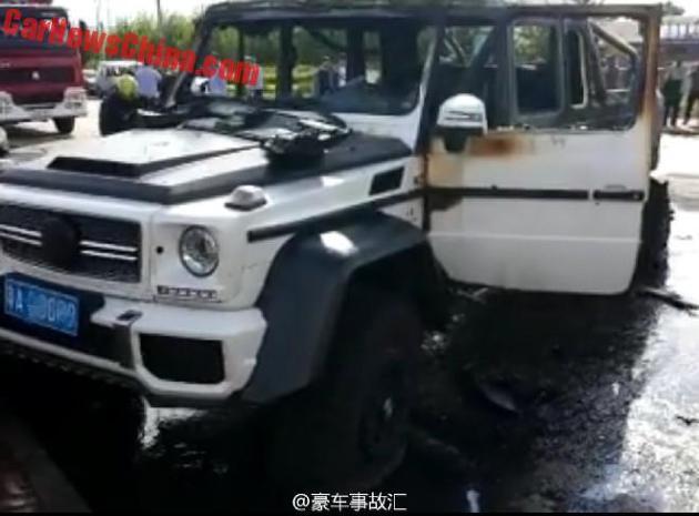 6억짜리 벤츠 G바겐 6X6를 불태워 버린 현대 싼타페.JPG | 인스티즈