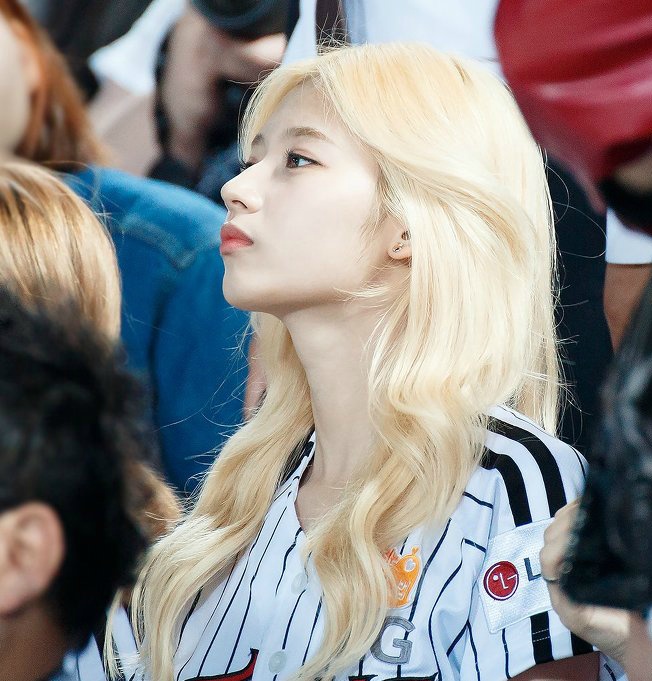[트와이스] 귀공녀 사나 .gif | 인스티즈
