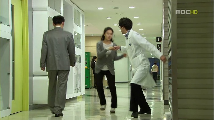 [지붕뚫고하이킥] 떡실신 제조기와 지옥에서 온 식모의 술주정.jpg | 인스티즈