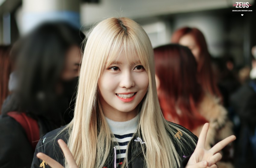 [트와이스] 시크한줄 알았는데 빙구미 쩌는 모구리 모모 짤모음.jpg | 인스티즈