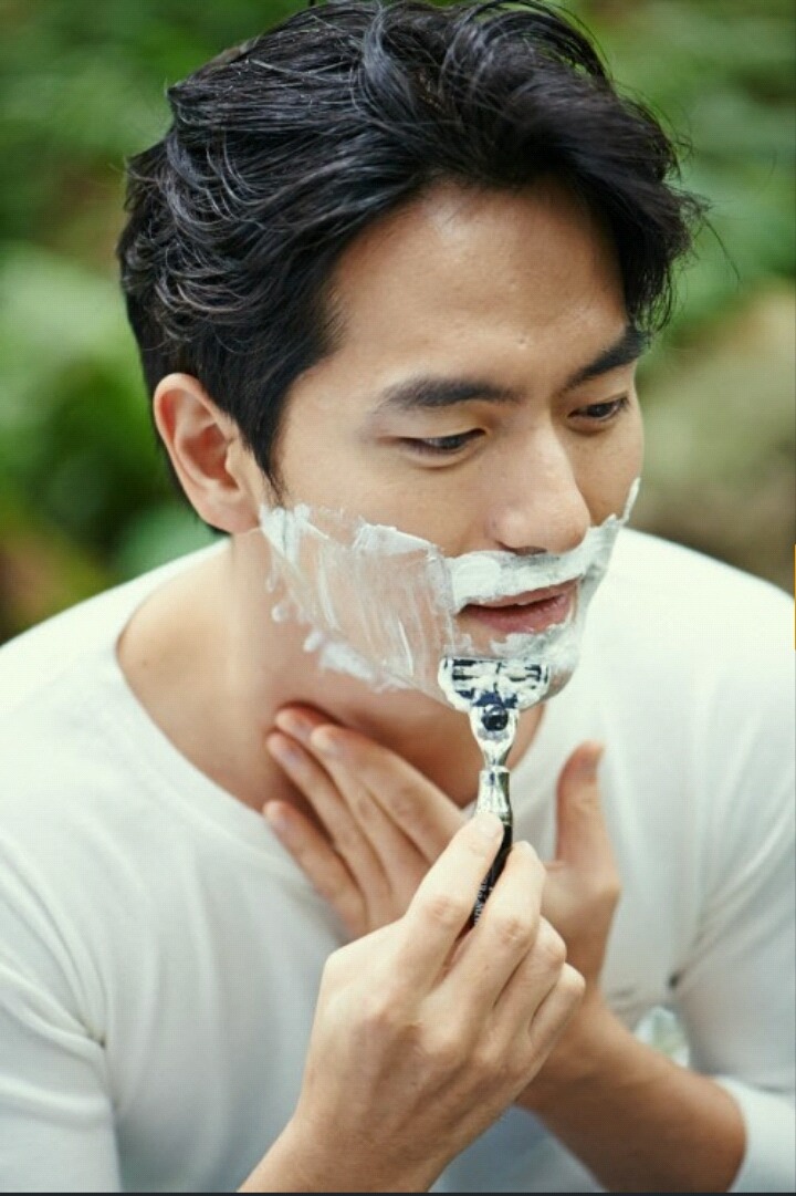 응팔 택이가 나이들면 비슷할 거 같은 연예인 | 인스티즈