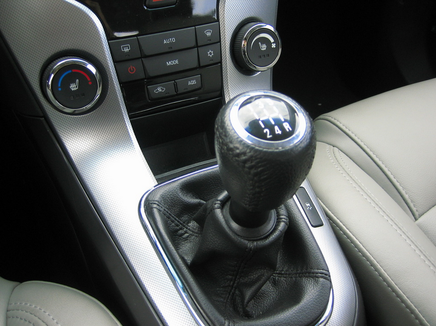 본인이 선호하는 자동차 기어 수동 vs 자동 | 인스티즈