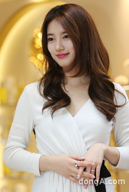 오늘자 수지 | 인스티즈