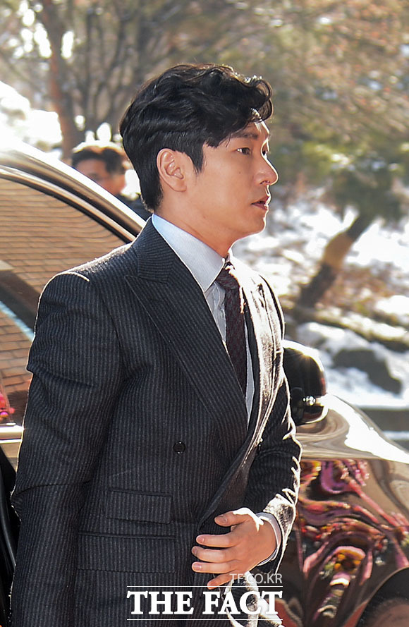 박하선 결혼식 참석한 조승우 | 인스티즈