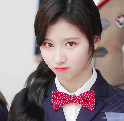 트와이스 큐티 사나.gif | 인스티즈