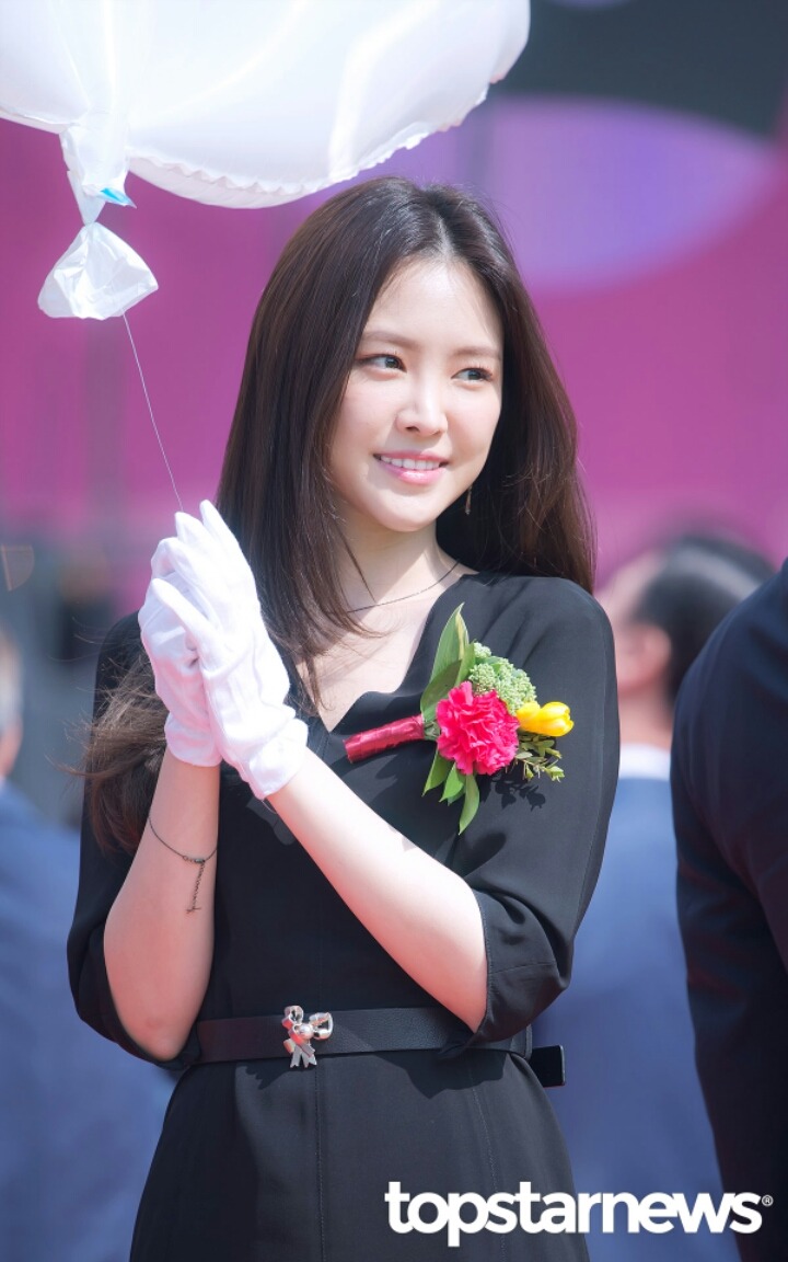 오늘자 손나은 미모ㄷㄷㄷ | 인스티즈