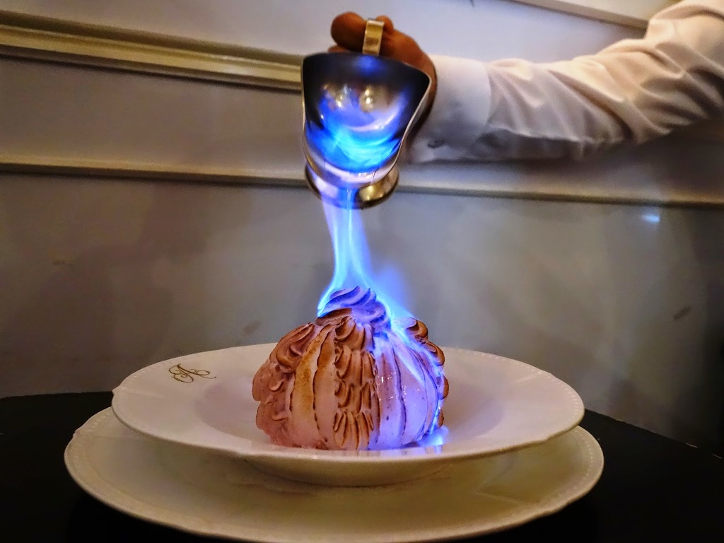 따라하다 집 태워먹는 케이크 | 인스티즈