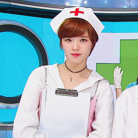 오늘자 인기가요 간호사 정연.gif | 인스티즈