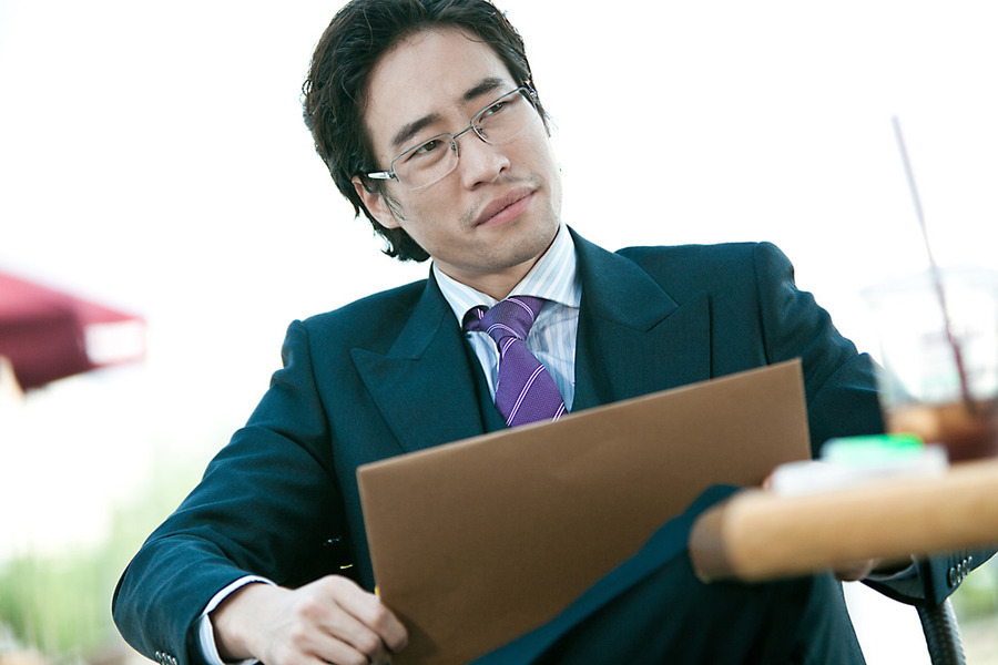 자신이 감독이라면 함께 찍고 싶은 남자 영화배우는? (장르 : 느와르) | 인스티즈