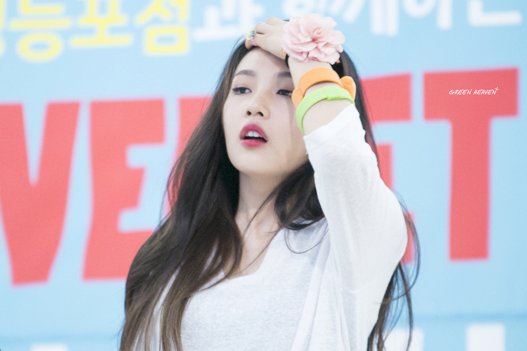 자칭 섹시담당 레드벨벳 조이.jpg | 인스티즈