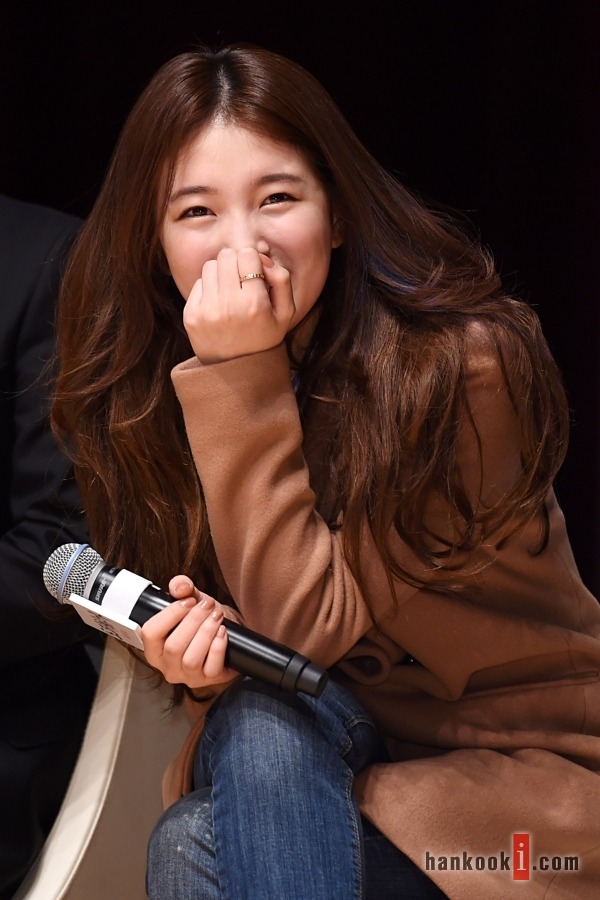 오늘자 수지 기사사진 | 인스티즈