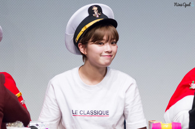 사이비 걸크러쉬라는 트와이스 정연.jpg | 인스티즈