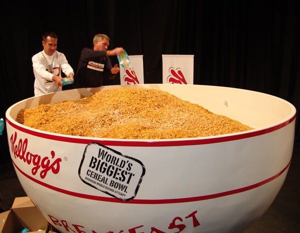 우리는 거인족 세상에 떨어졌어... | 인스티즈