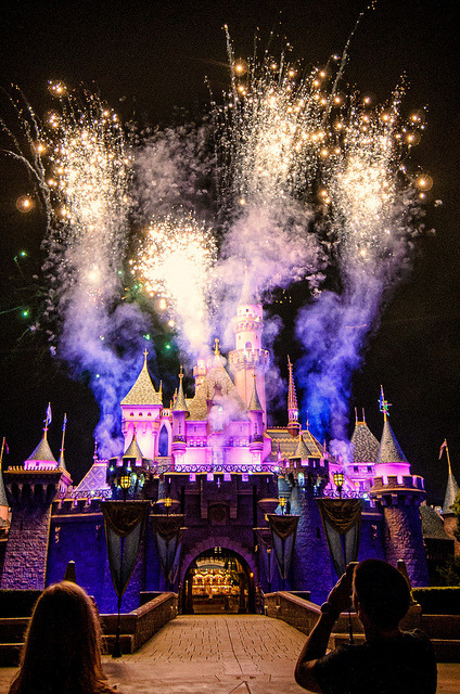 아이들 뿐만 아니라 어른들의 동심까지도 지켜주는 디즈니랜드(Disney land) 일화 | 인스티즈