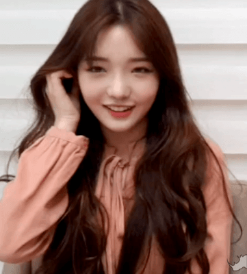 앞머리 망해서 불만인 노지선.gif | 인스티즈