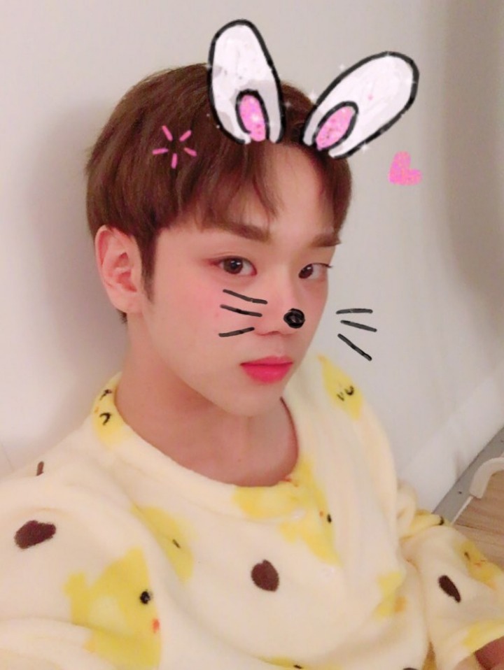 타오름달 이미지
