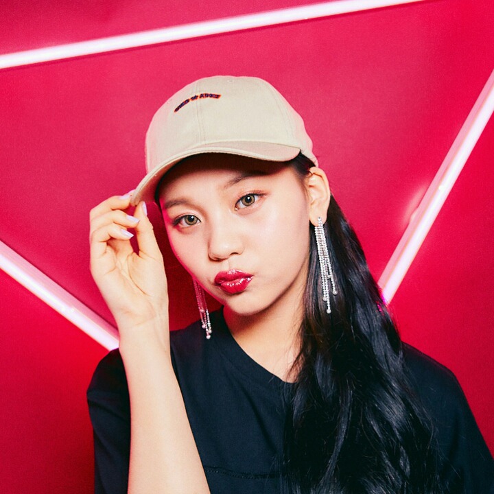 여자친구 엄지.insta | 인스티즈