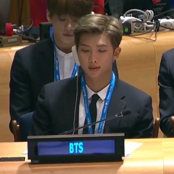 방탄소년단 리더 김남준 유엔연설 대기 - 연설 - 연설 후 감정 흐름 / 연설 초벌 번역본 | 인스티즈