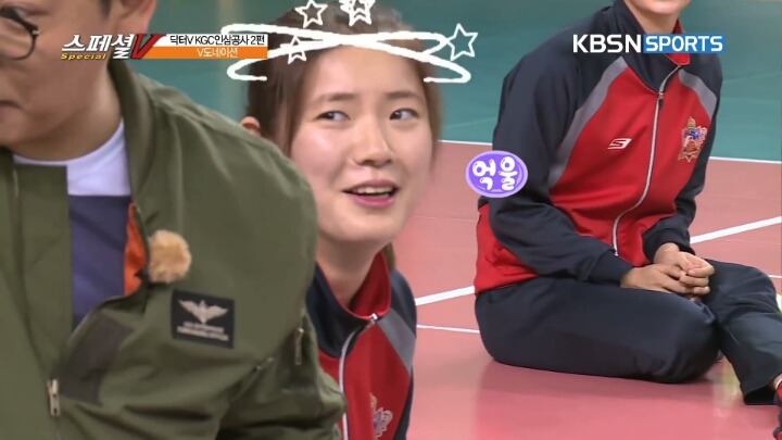 도전골든벨 전 스케치북에 써놓은 여배선수들의 낙서.jpg | 인스티즈