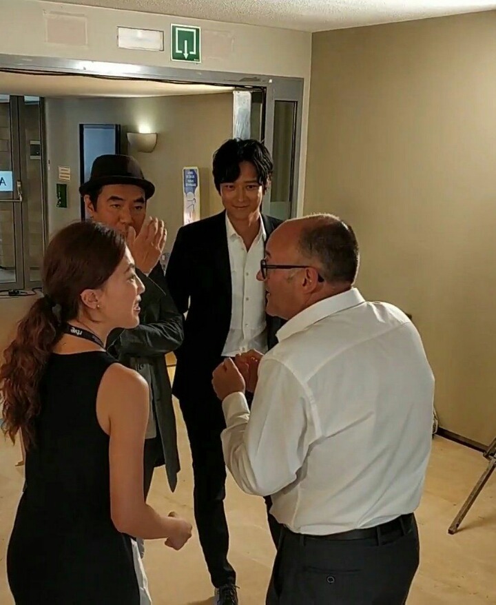 오늘자 강동원ㄷㄷㄷ | 인스티즈