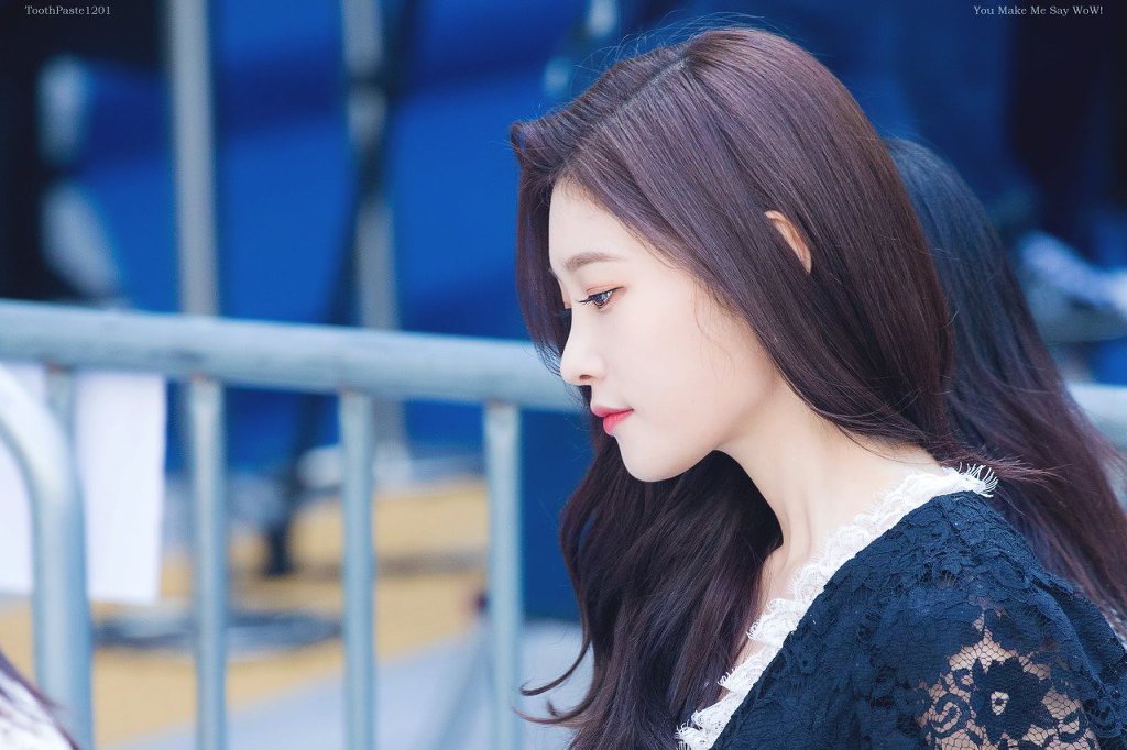정채연 서울패션위크 | 인스티즈