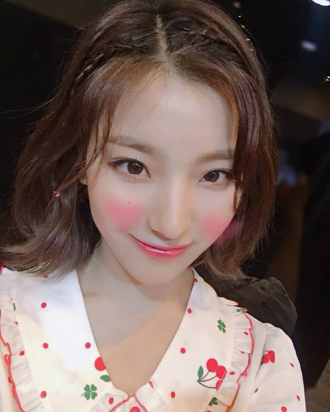 앨범 추가구매를 하고 프로미스 나인 이새롬 | 인스티즈