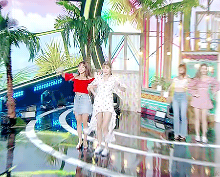오늘자 음악중심 DTNA 무대 트와이스 정연.gif | 인스티즈