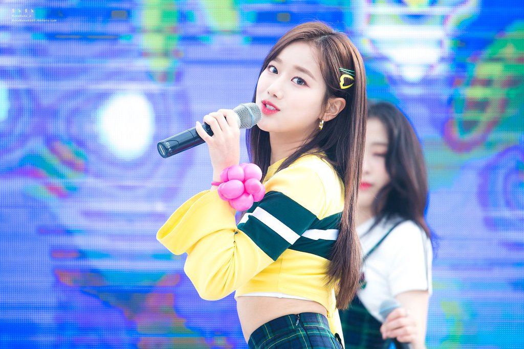 에이프릴의 인간자몽 이나은.jpg | 인스티즈