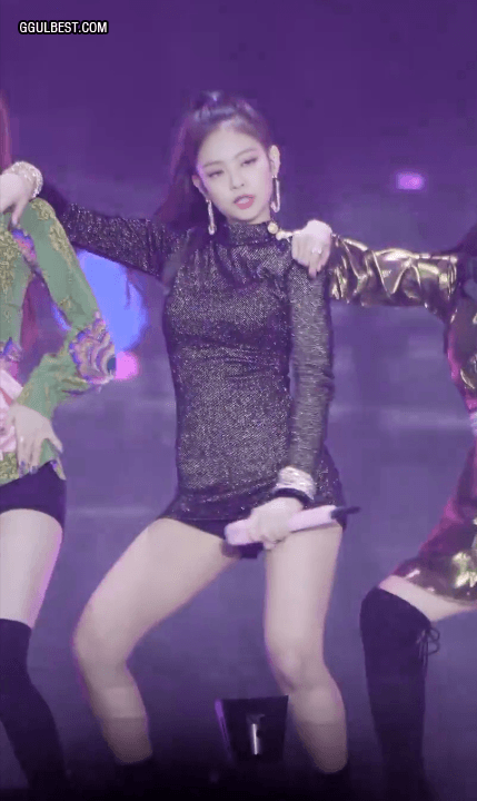 타이트한 원피스 입은 제니.gif | 인스티즈